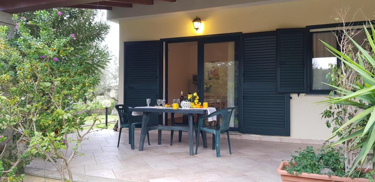 Pareja Apartments Orosei Extérieur photo